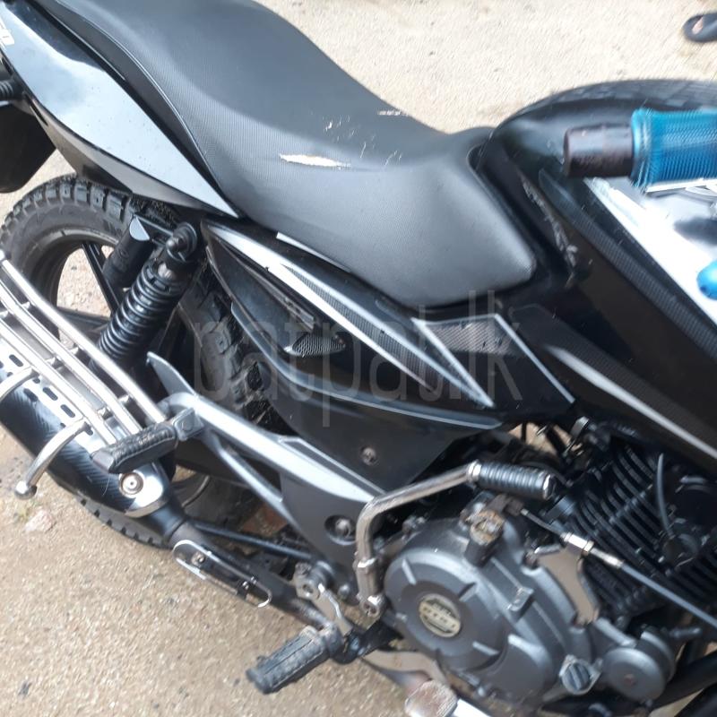 Bajaj Pulsar 2017 - Used Bike sale in Sri Lanka - patpat.lk