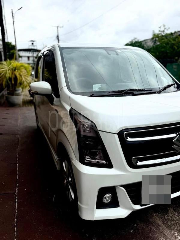 Suzuki Wagon R 2018 - பயன்படுத்தப்பட்டது கார் sale in Sri Lanka - patpat.lk