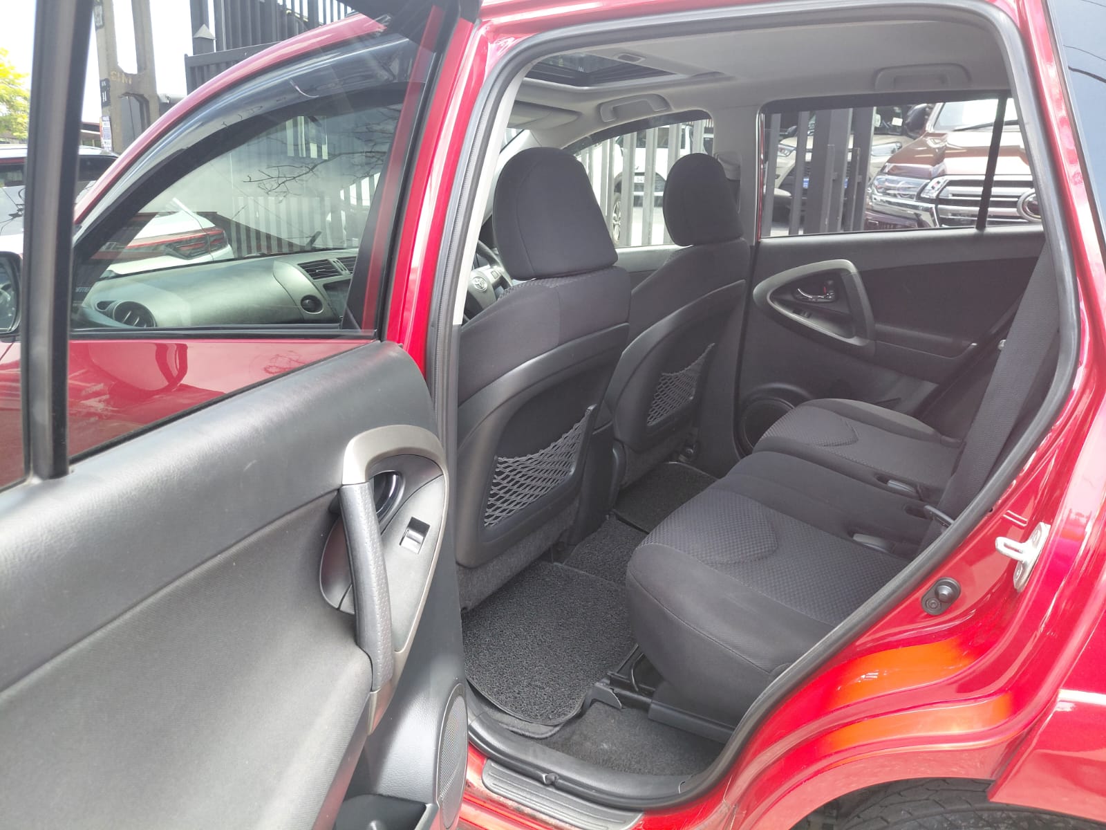 Toyota RAV4 2013 - Used SUV sale in Sri Lanka - patpat.lk