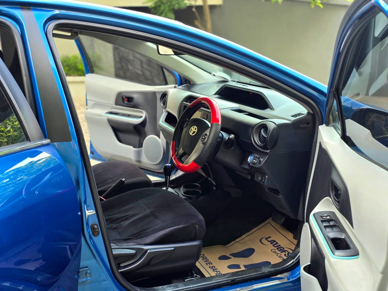 Toyota Aqua 2013 - Used Car sale in Sri Lanka - patpat.lk