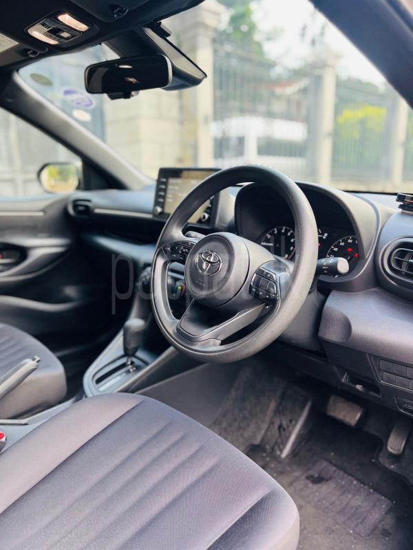 Toyota Yaris 2025 - අලුත් කාර් sale in Sri Lanka - patpat.lk