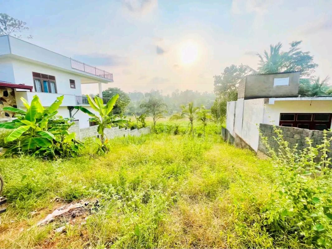 Residential Land for Sale in Kahathuduwa