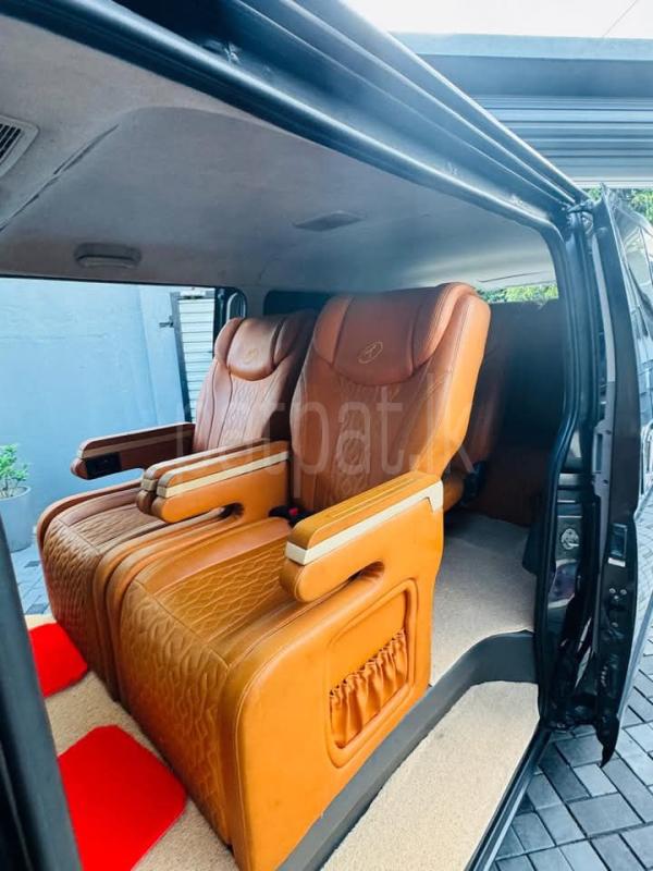 Advertisement image 6