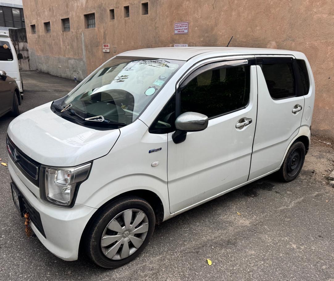 Suzuki Wagon R 2017 - Used Car sale in Sri Lanka - patpat.lk