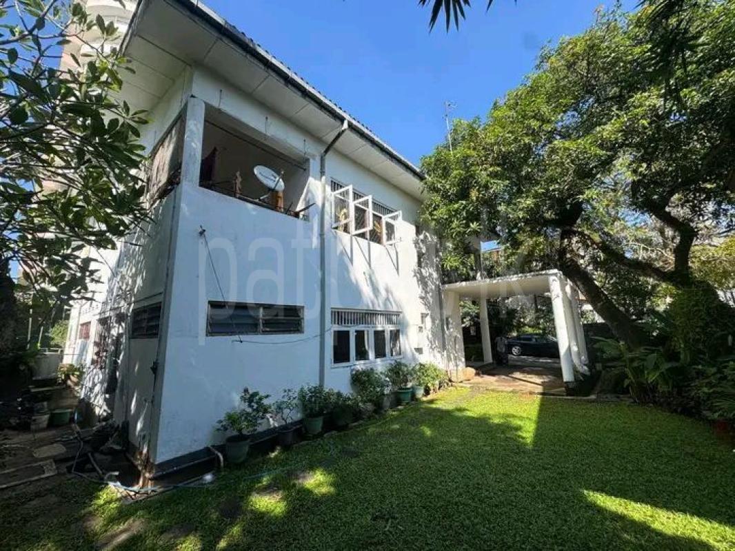 House for Sale in Wellawatta (Colombo 06)
