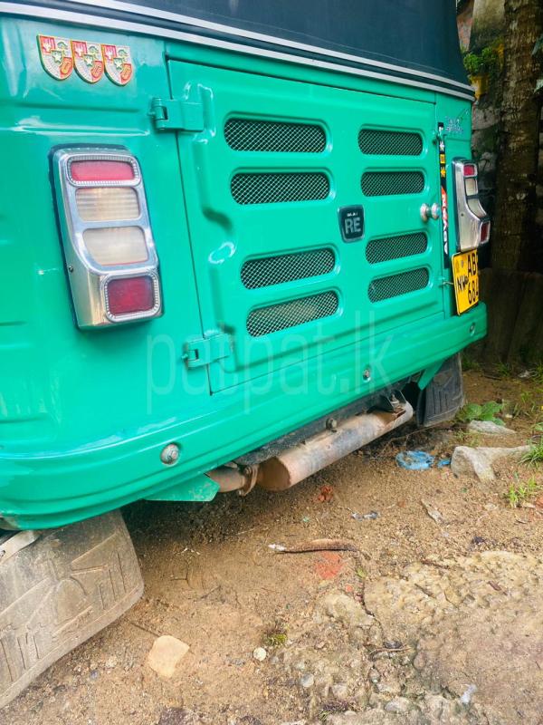 Bajaj 4 stroke 2017 - Used Three wheeler sale in Sri Lanka - patpat.lk