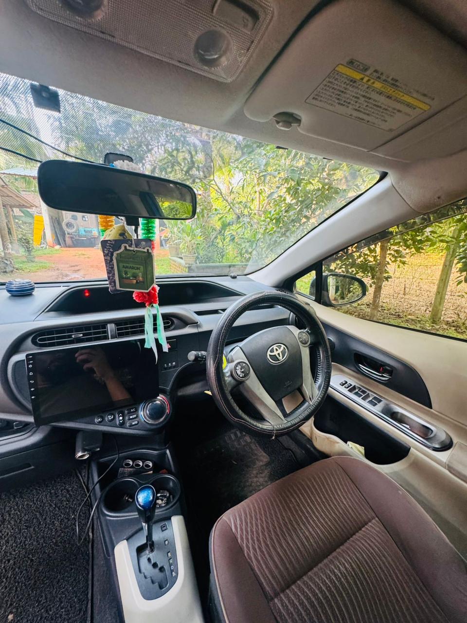 Toyota Aqua 2013 - Used Car sale in Sri Lanka - patpat.lk