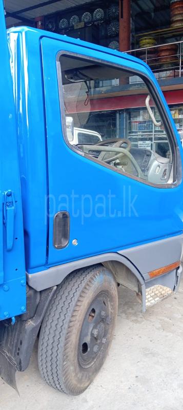 Mitsubishi Canter 1997 - பயன்படுத்தப்பட்டது டிரக் sale in Sri Lanka - patpat.lk