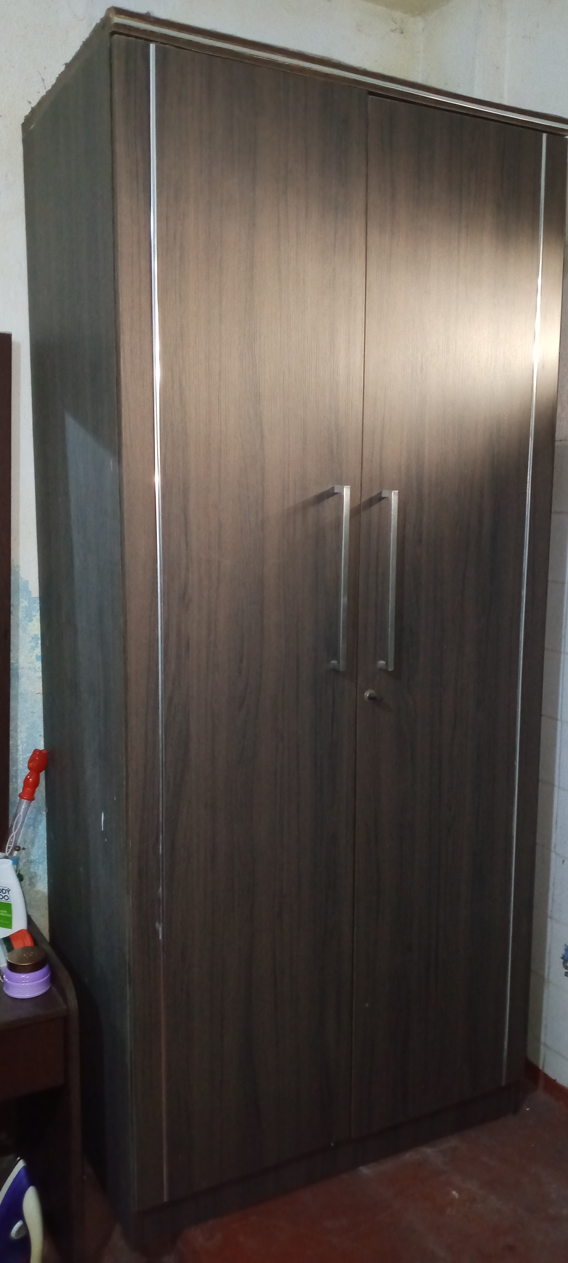 Used Wooden Cupboard for Sale – LKR 10,000 (Negotiable) ads-image-1