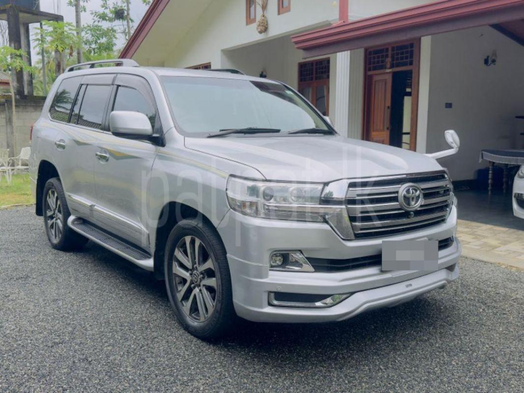 Advertisement image 4