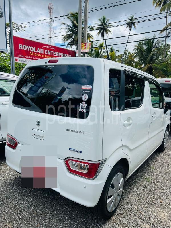 Advertisement image 4