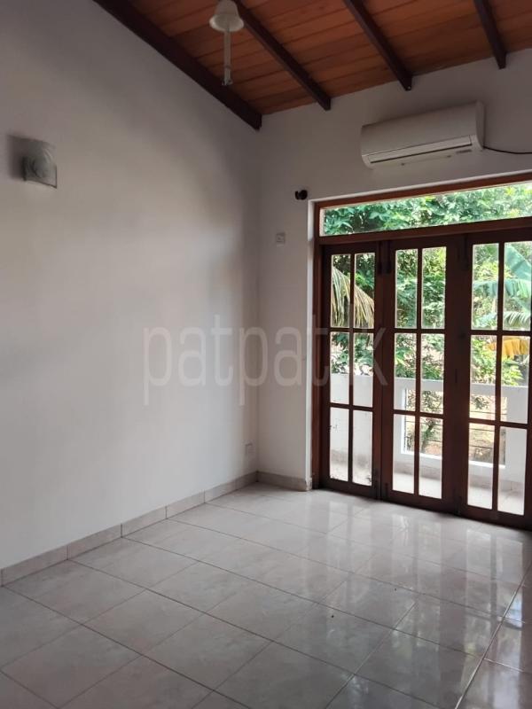 House for Rent in Wellawatta (Colombo 06)