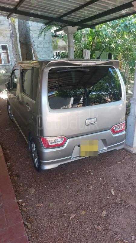 Suzuki Wagon R 2018 - Used Car sale in Sri Lanka - patpat.lk
