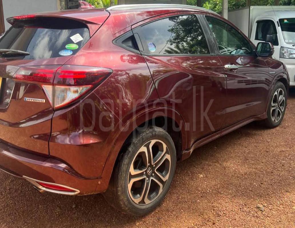 Honda Vezel 2014 - பயன்படுத்தப்பட்டது SUV sale in Sri Lanka - patpat.lk