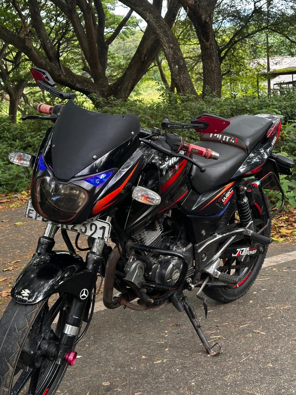 Bajaj Pulsar 2015 - பயன்படுத்தப்பட்டது பைக் sale in Sri Lanka - patpat.lk
