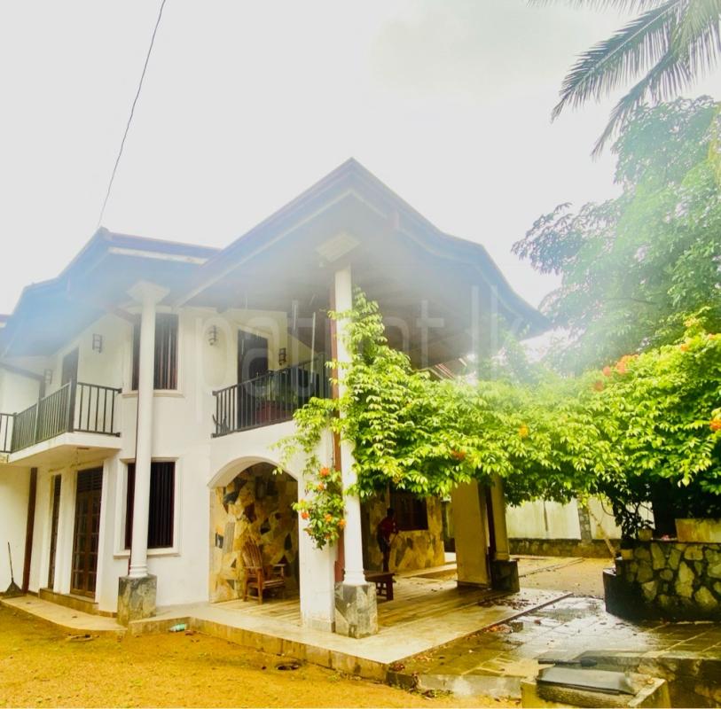 premium-listing-image