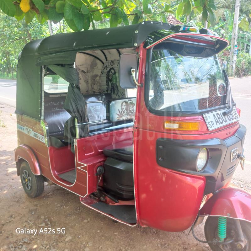 Bajaj 4 stroke 2020 - භාවිතා කරන ලද ත්‍රිරෝද රථය sale in Sri Lanka - patpat.lk