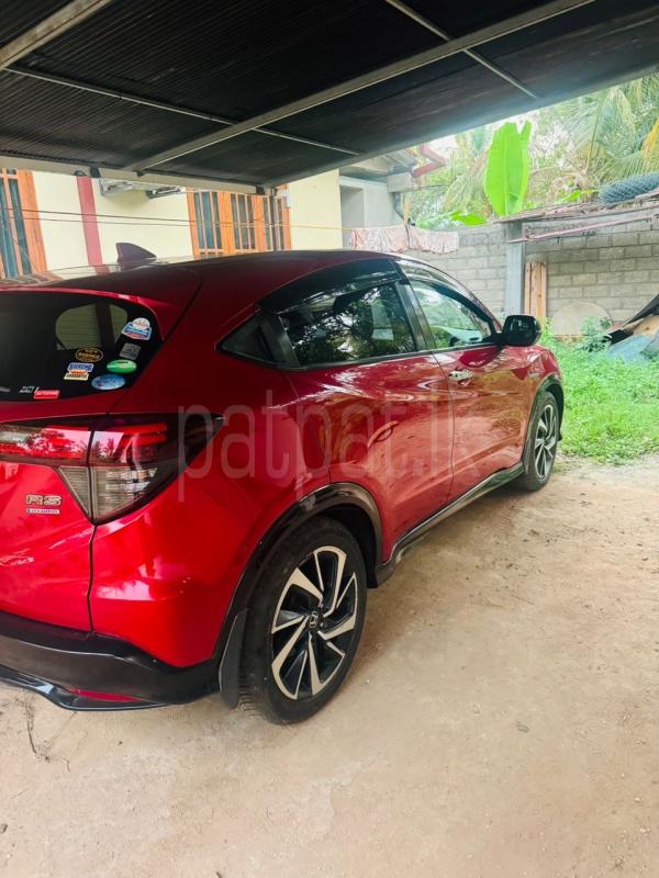 Honda Vezel 2016 - Used SUV sale in Sri Lanka - patpat.lk