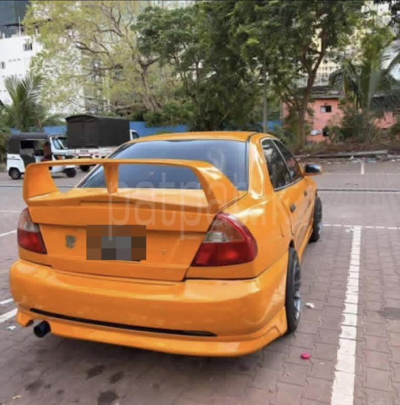 Mitsubishi Lancer 2000 - Used Car sale in Sri Lanka - patpat.lk