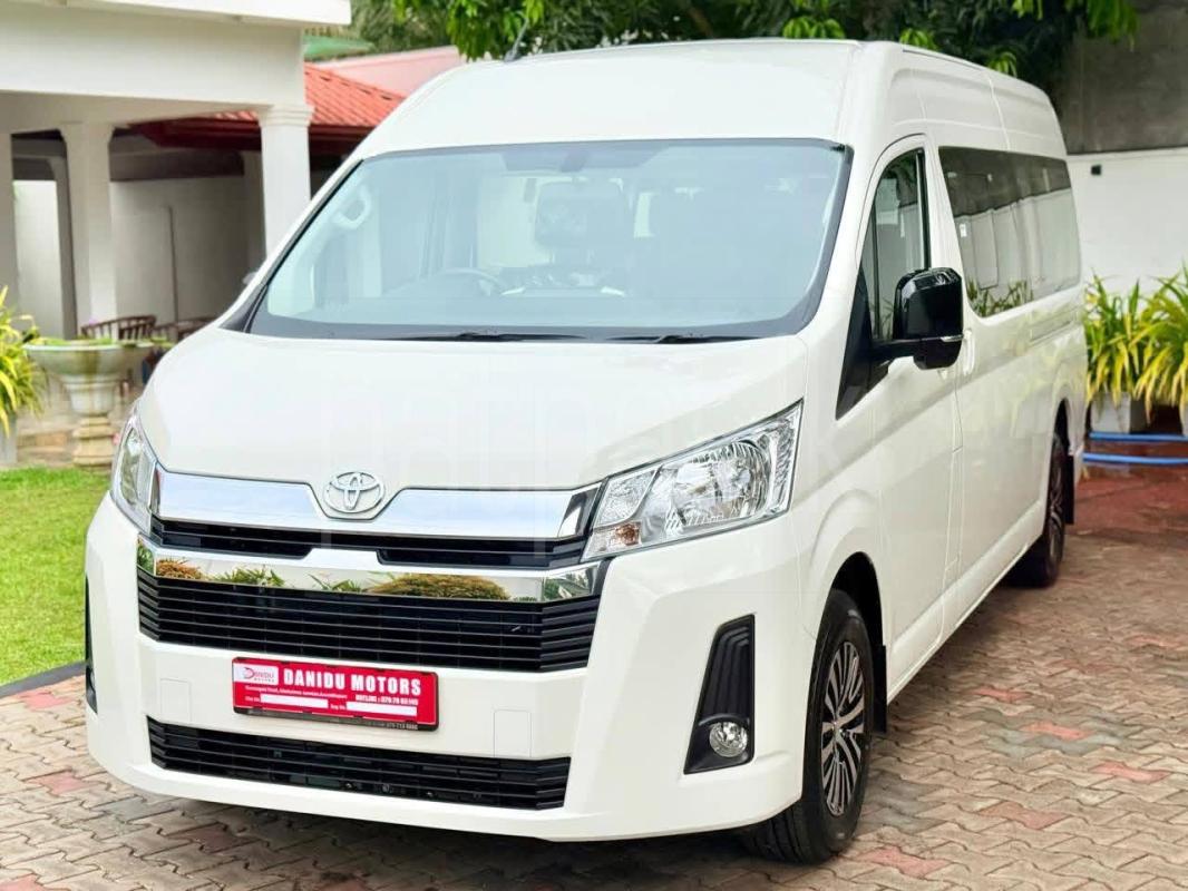 Toyota Commuter 2026 - Brand New Van sale in Sri Lanka - patpat.lk