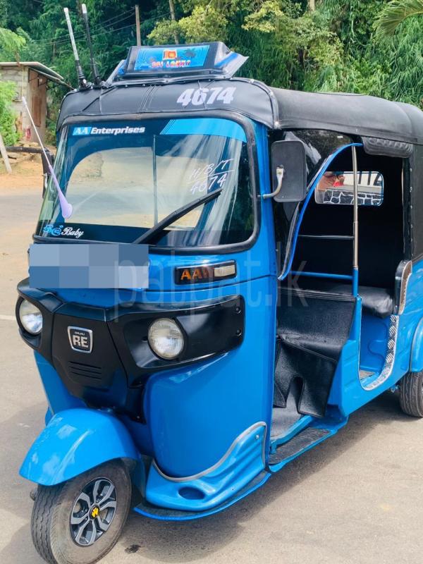 Bajaj 4 stroke 2015 - Used Three wheeler sale in Sri Lanka - patpat.lk