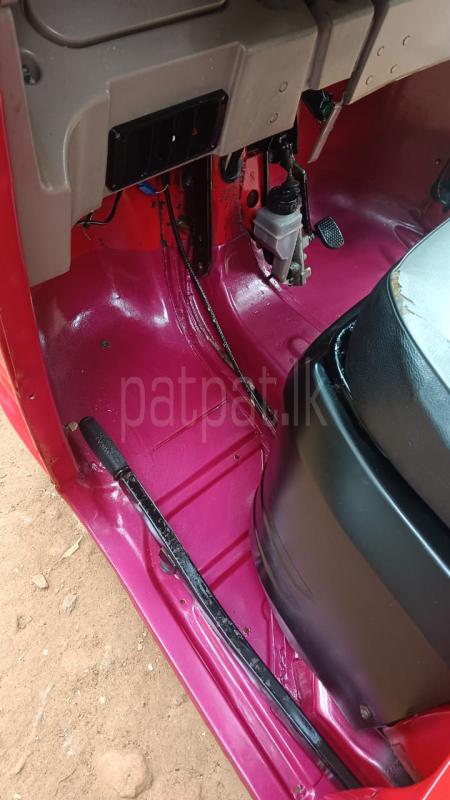 Bajaj Three Wheel 2016 - பயன்படுத்தப்பட்டது முச்சக்கர வண்டி sale in Sri Lanka - patpat.lk