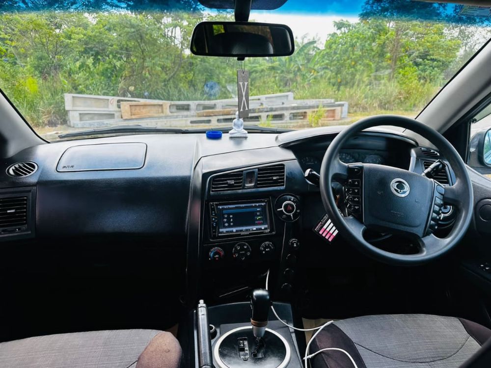 SsangYong Kyron 2009 - பயன்படுத்தப்பட்டது SUV sale in Sri Lanka - patpat.lk