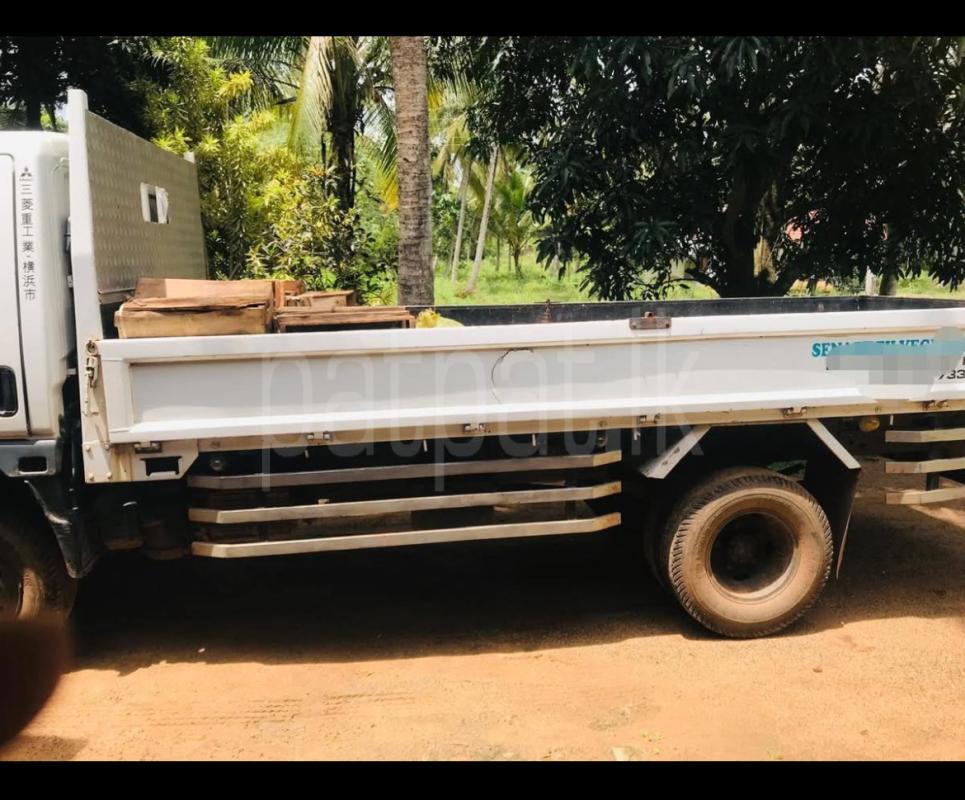Mitsubishi Canter 1995 - பயன்படுத்தப்பட்டது டிரக் sale in Sri Lanka - patpat.lk
