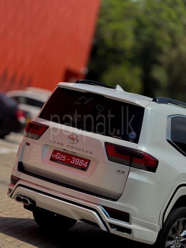 Toyota Land Cruiser 2024 - Brand New SUV sale in Sri Lanka - patpat.lk