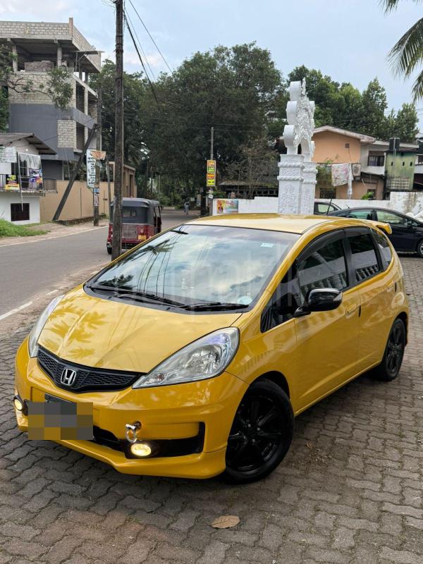 Advertisement image 1