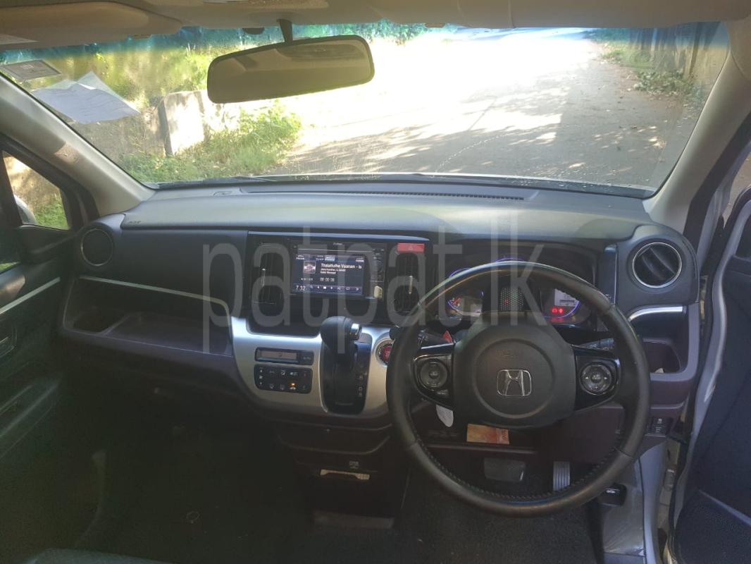 Advertisement image 5