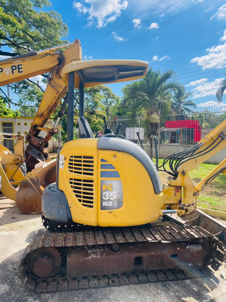 Komatsu Excavator 2006 - භාවිතා කරන ලද බර sale in Sri Lanka - patpat.lk