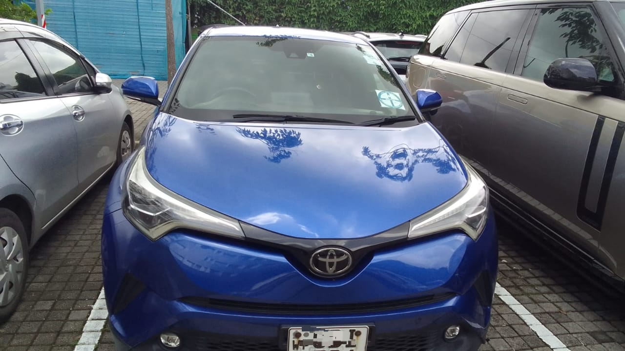 Toyota CHR 2018 - Used SUV sale in Sri Lanka - patpat.lk