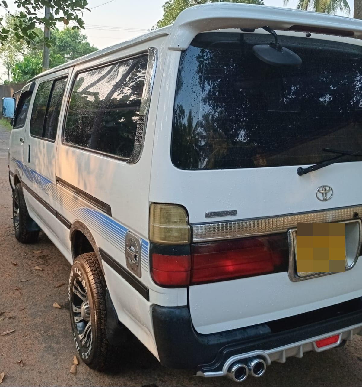 Toyota Hiace 1998 - Used Van sale in Sri Lanka - patpat.lk