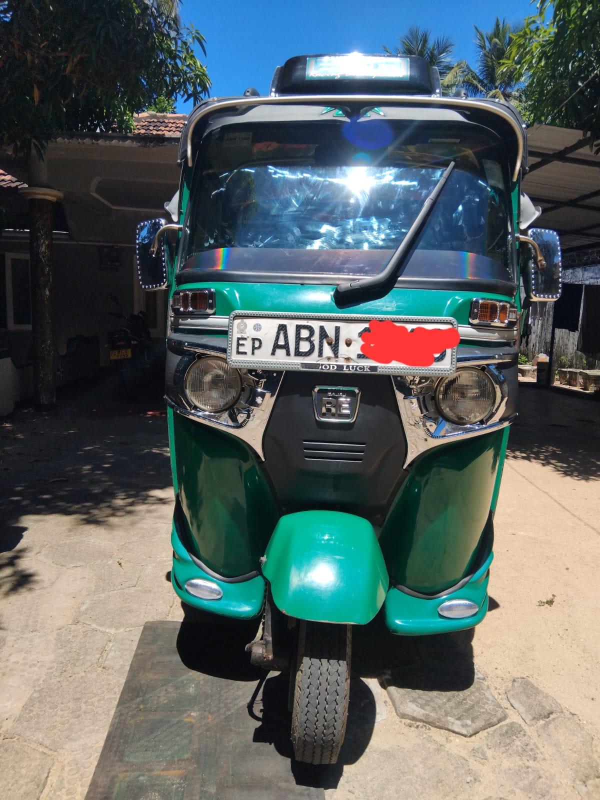 Bajaj Three Wheel 2016 - Used Three wheeler sale in Sri Lanka - patpat.lk