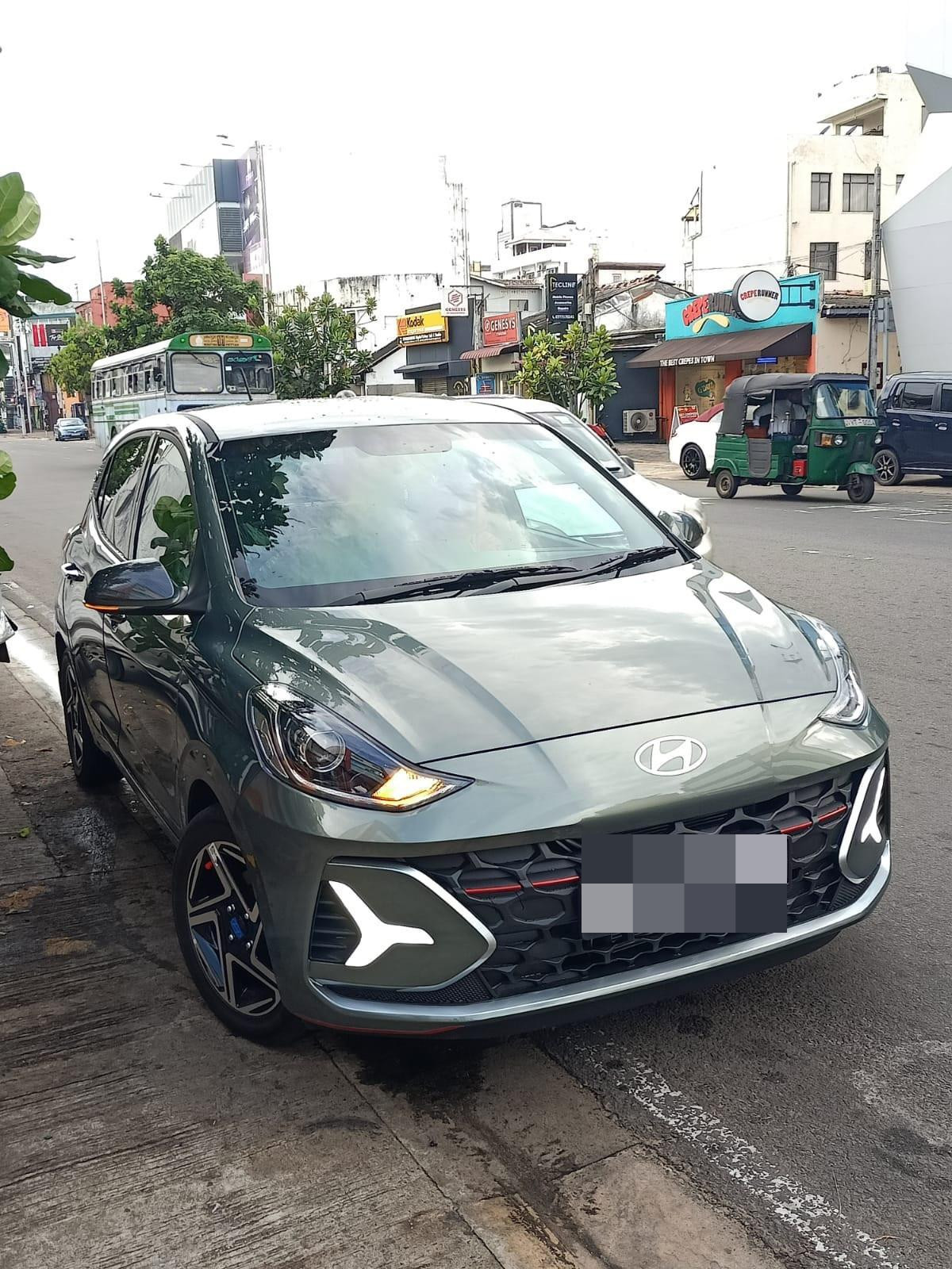Hyundai Grand i10 2024 - Used Car sale in Sri Lanka - patpat.lk