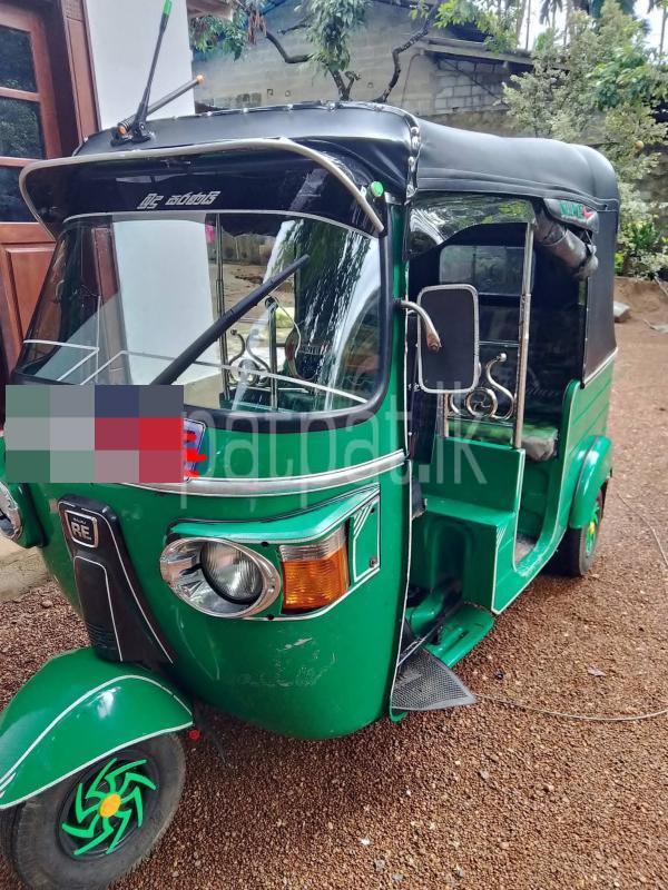 Bajaj 4 stroke 2012 - Used Three wheeler sale in Sri Lanka - patpat.lk