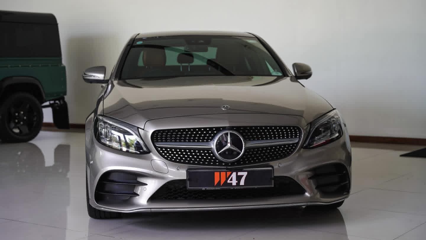 Mercedes Benz C200 2019 - භාවිතා කරන ලද කාර් sale in Sri Lanka - patpat.lk