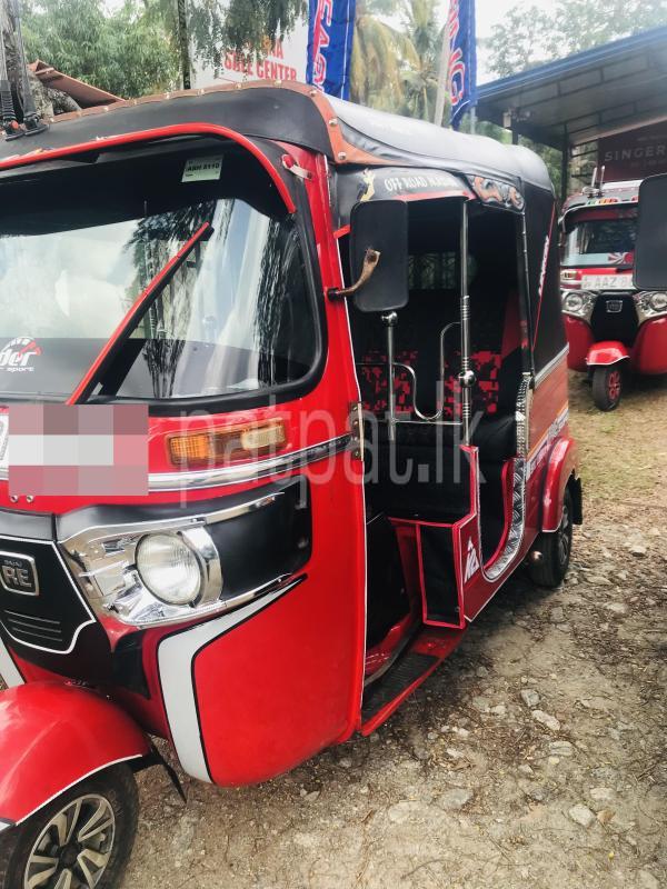 Bajaj 4 stroke 2015 - භාවිතා කරන ලද ත්‍රිරෝද රථය sale in Sri Lanka - patpat.lk