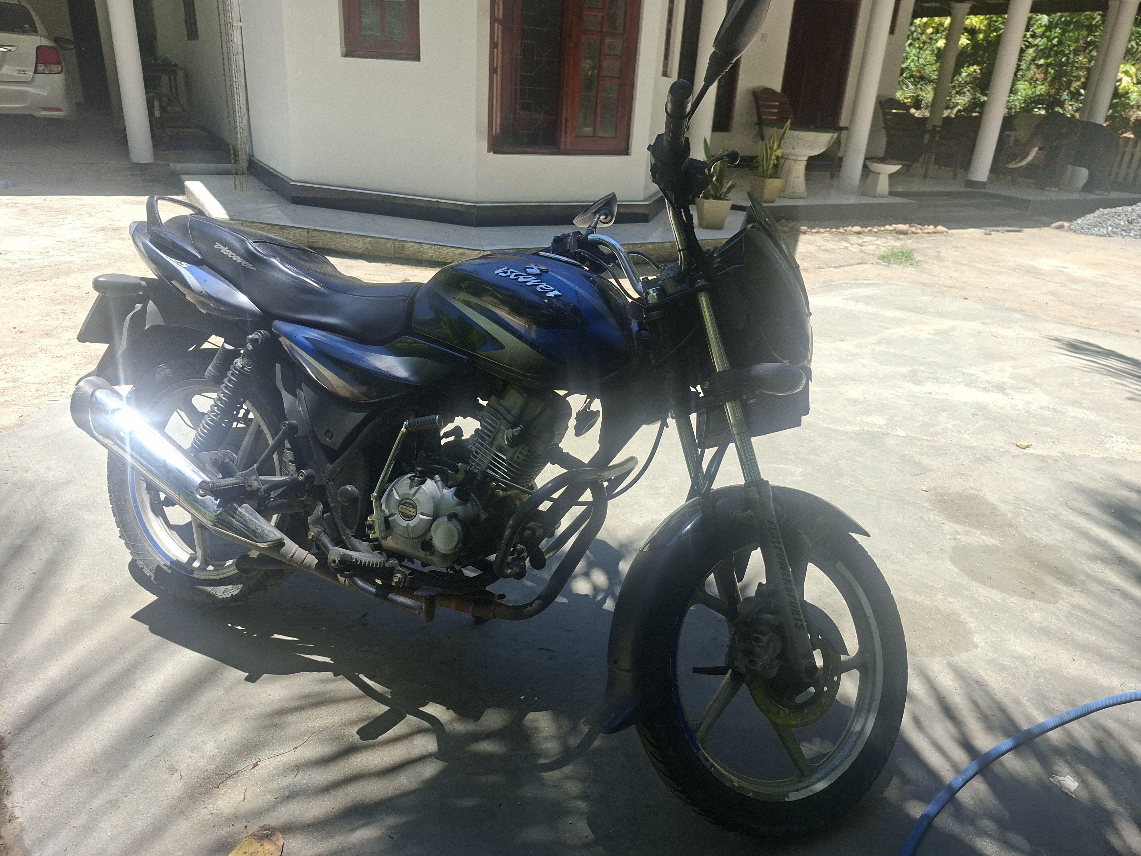 Bajaj Discover 2016 - Used Bike sale in Sri Lanka - patpat.lk