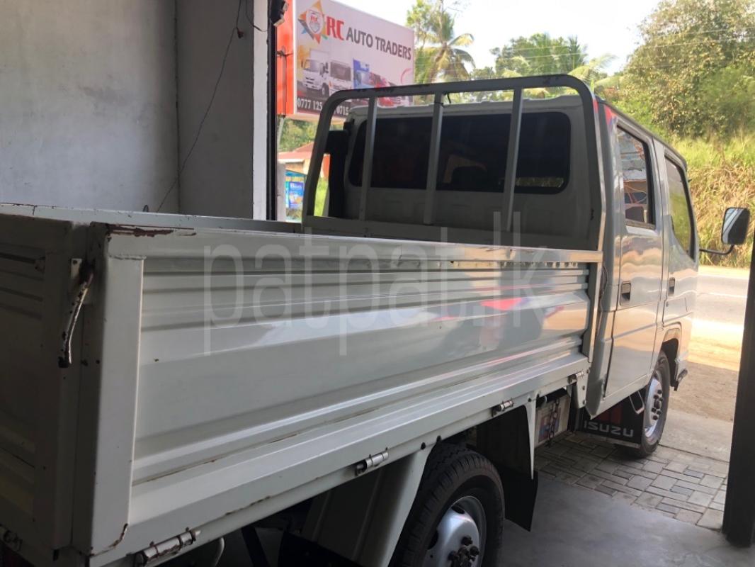 Advertisement image 4