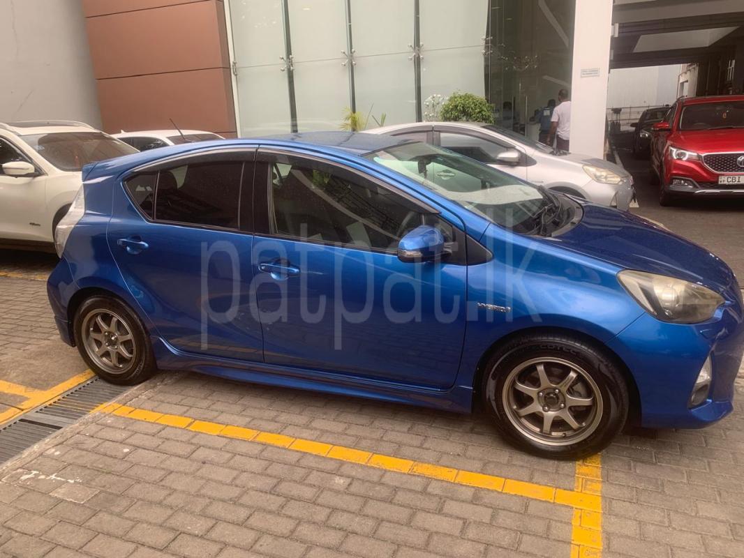 Toyota Aqua 2012 - Used Car sale in Sri Lanka - patpat.lk