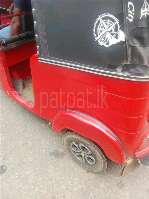 Advertisement image 4