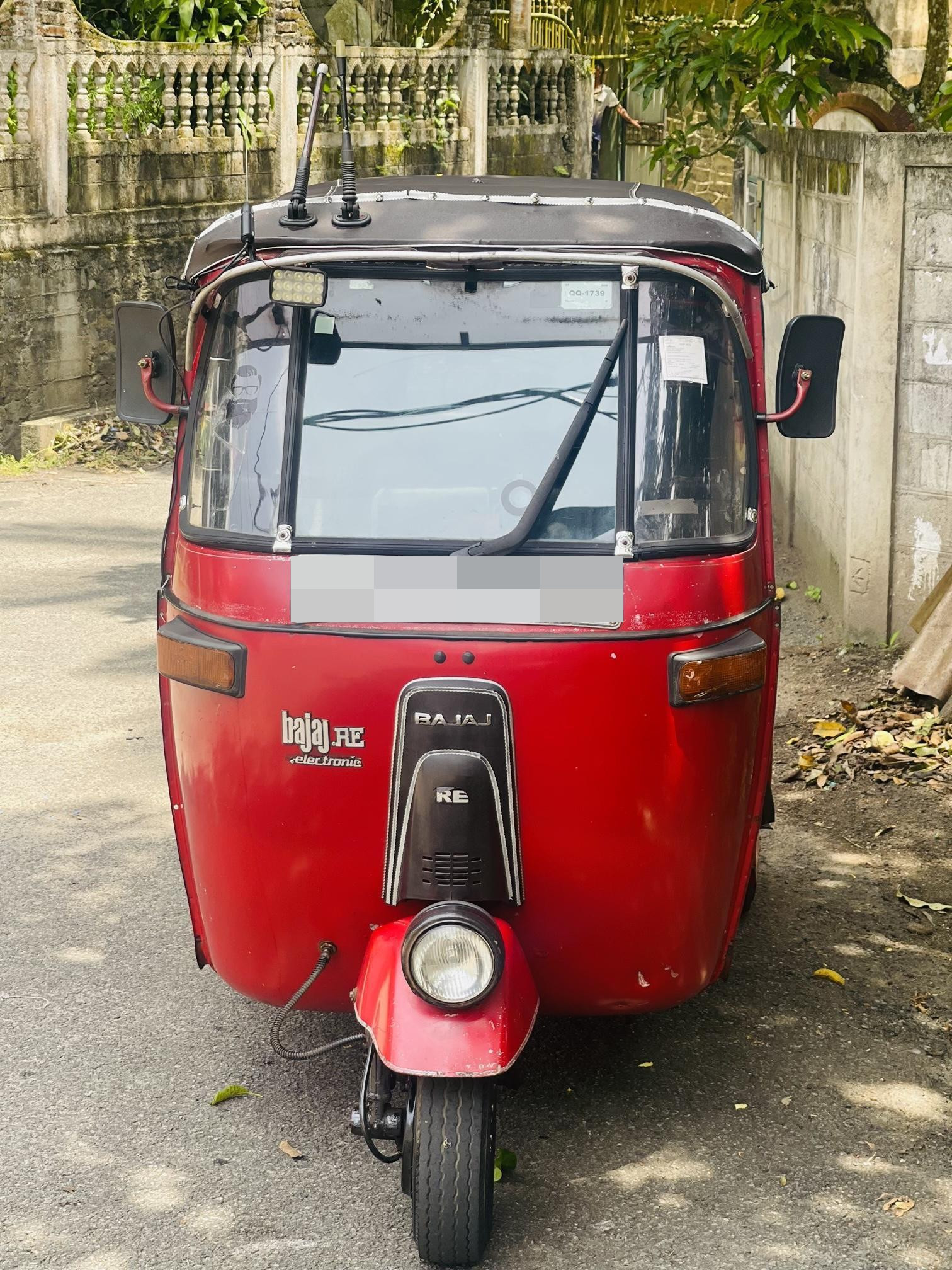 Bajaj 2 stroke 2009 - Used Three wheeler sale in Sri Lanka - patpat.lk