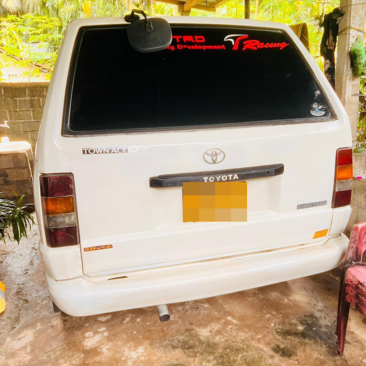 Toyota TownAce 1987 - பயன்படுத்தப்பட்டது வேன் sale in Sri Lanka - patpat.lk