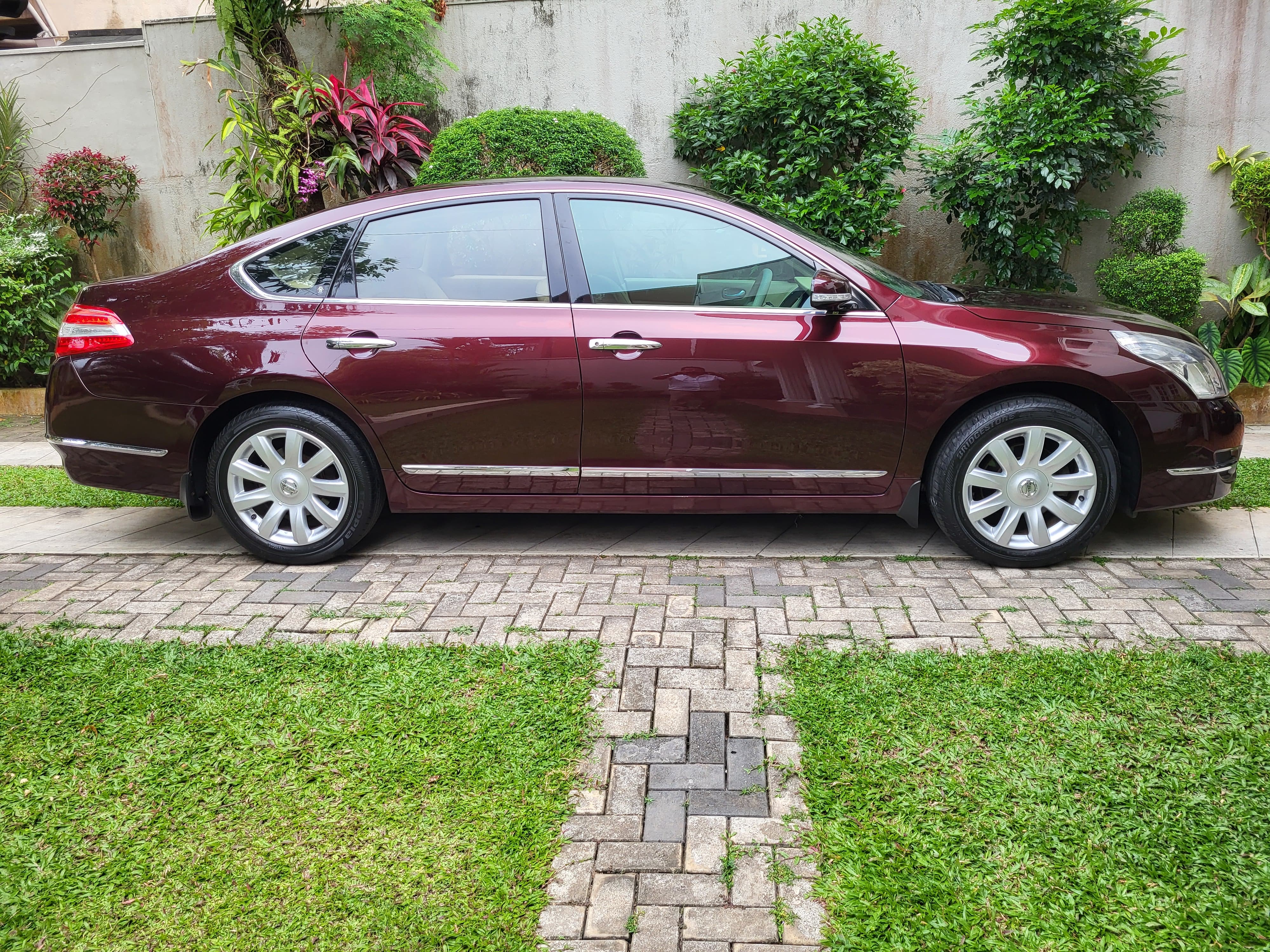 Nissan Teana 2008 - Used Car sale in Sri Lanka - patpat.lk