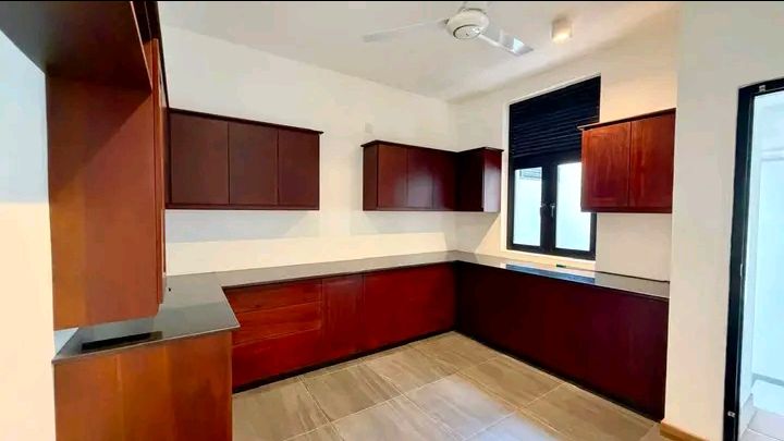 House for Sale in Battaramulla