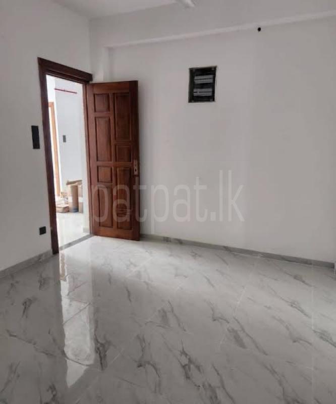Luxury Apartment for Sale in Wellawatta (Colombo 06)