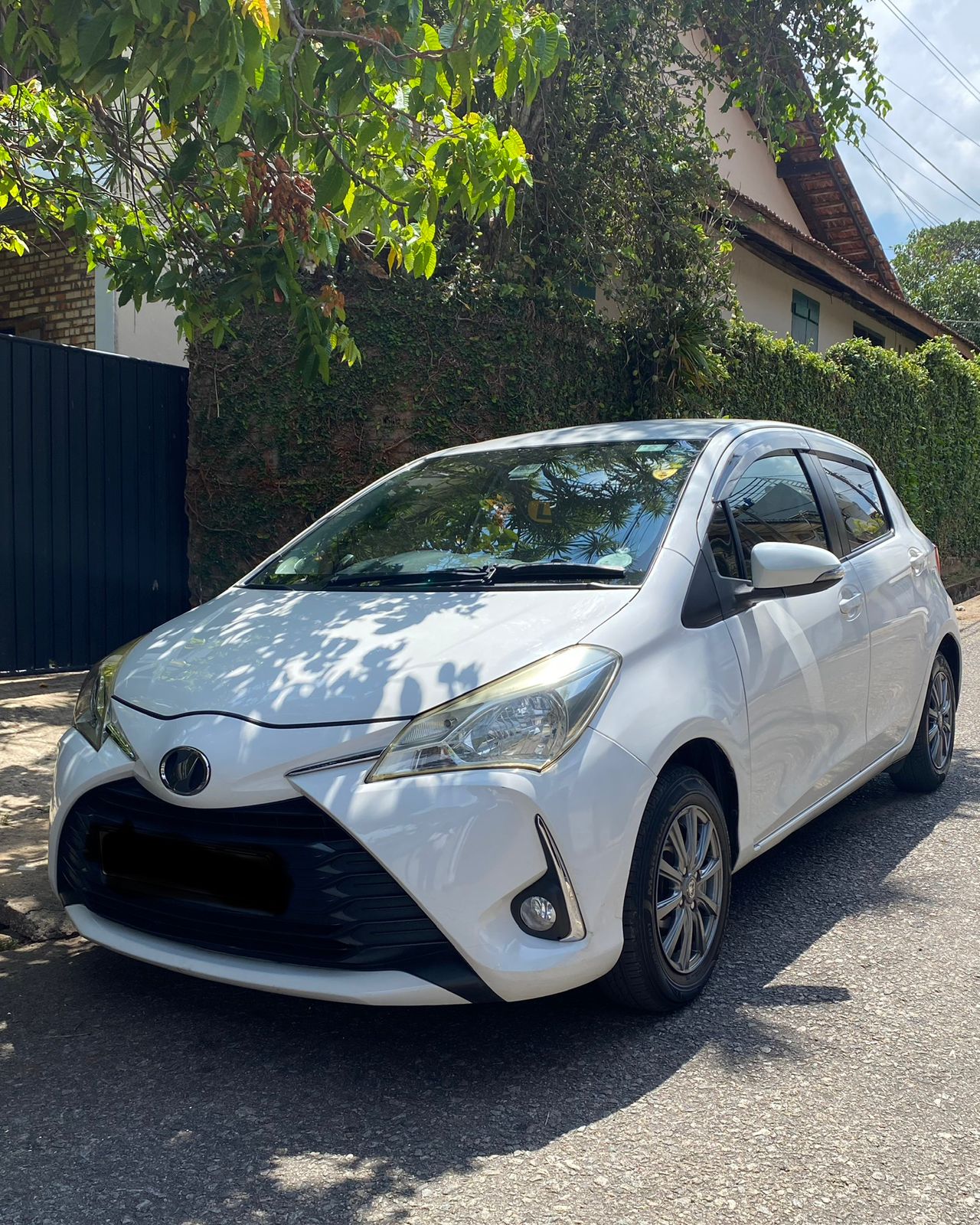 Toyota Vitz 2017 ads-image-1