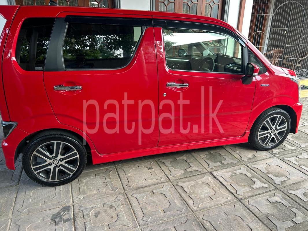 Advertisement image 4